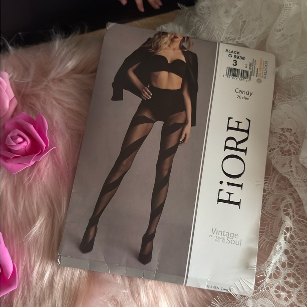 Fiore Candy 20 Den Vintage Soul Patterned Tights in Black